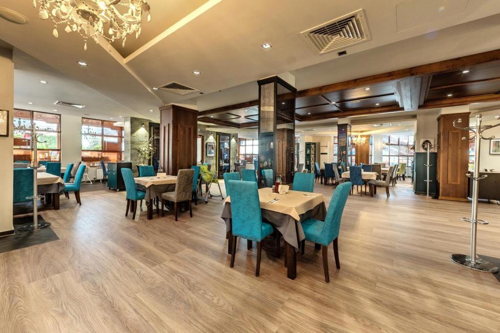 Hotel Belvedere Panorama 반스코 외부 사진